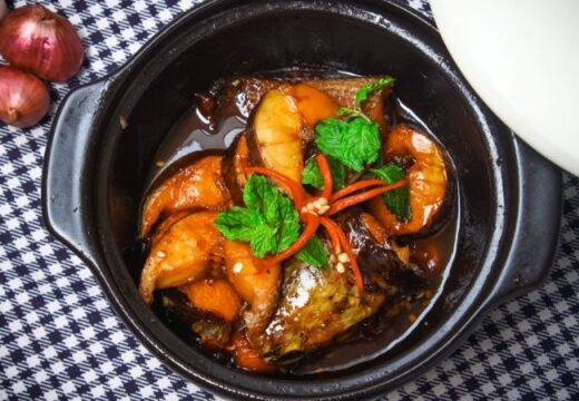 Cá Kho Tộ – Tinh Hoa Mâm Cơm Miền Nam Đậm Đà, Tròn Vị